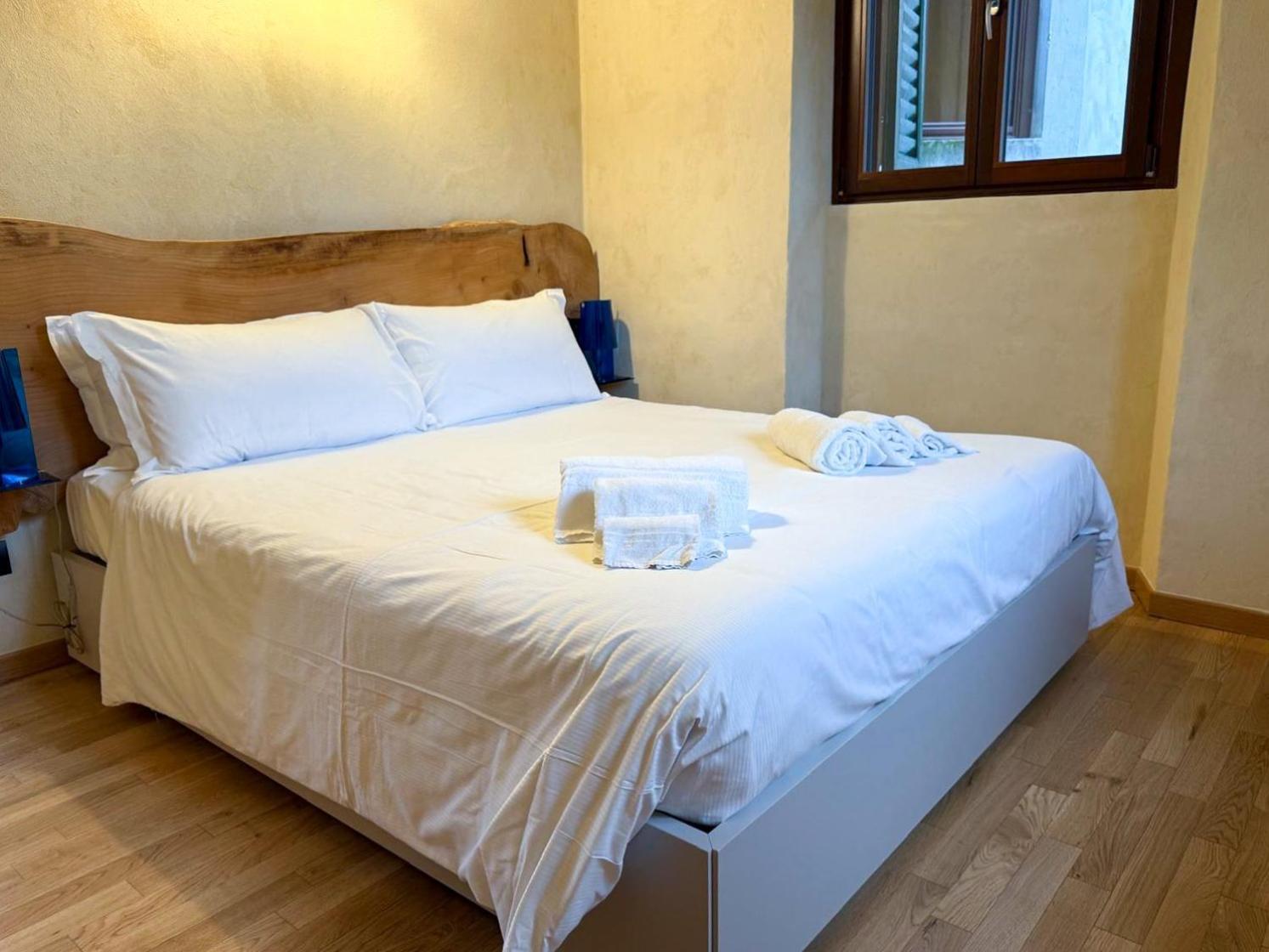 Il Carro - Centro, Tribunale, Ospedale Couette-café Monza